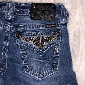 27 miss me jeans, boot cut, med wash pants